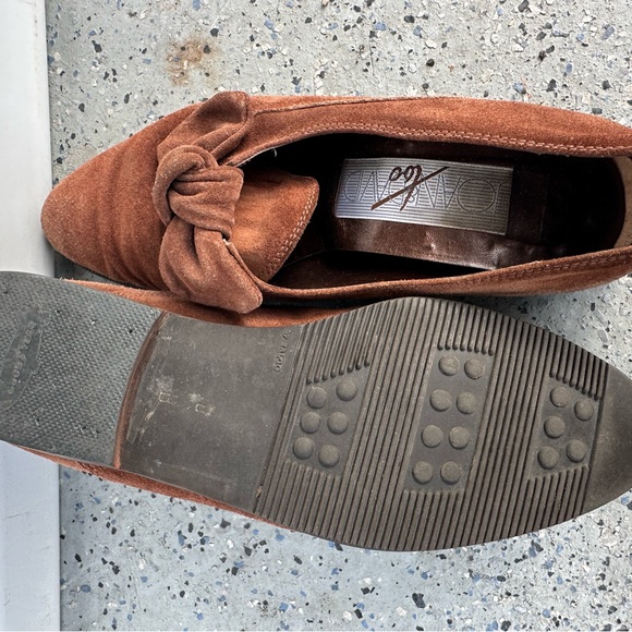 Joan & David Brown Suede Flats with Bow - Picture 4 of 8